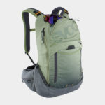 Cykelryggsäck med ryggskydd EVOC Trail Pro Light Olive/Carbon Grey, förberedd för vätskebehållare, 16 liter, Small/Medium