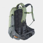 Cykelryggsäck med ryggskydd EVOC Trail Pro Light Olive/Carbon Grey, förberedd för vätskebehållare, 26 liter, Large/X-Large