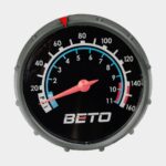 Fotpump BETO, med analog tryckmätare (manometer)