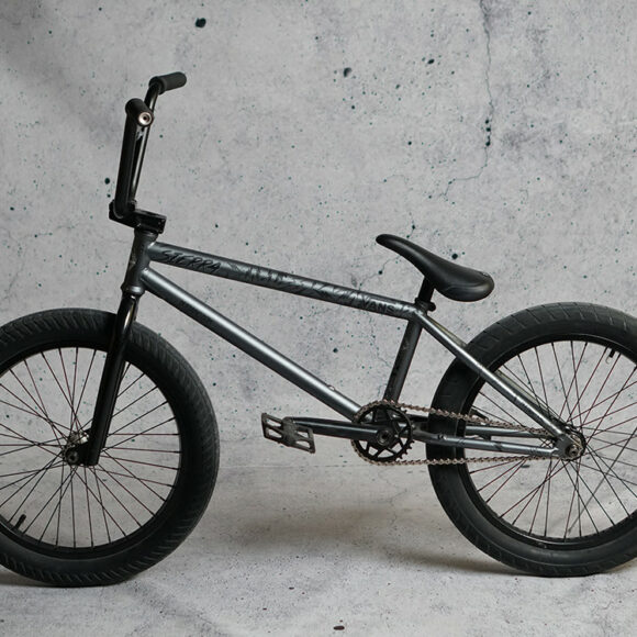 Ramskydd DYEDBRO Sergio Layos BMX Signature Edition Black