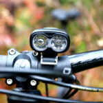 Lampset MTB Hjälmlampa Boruit ULTRA 960 / Framlampa Gaciron Commuter X 800